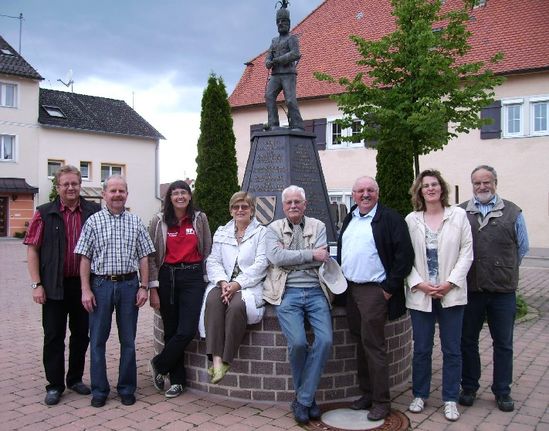 SPD-Fraktion beim Ortsbesuch in Oggenhausen